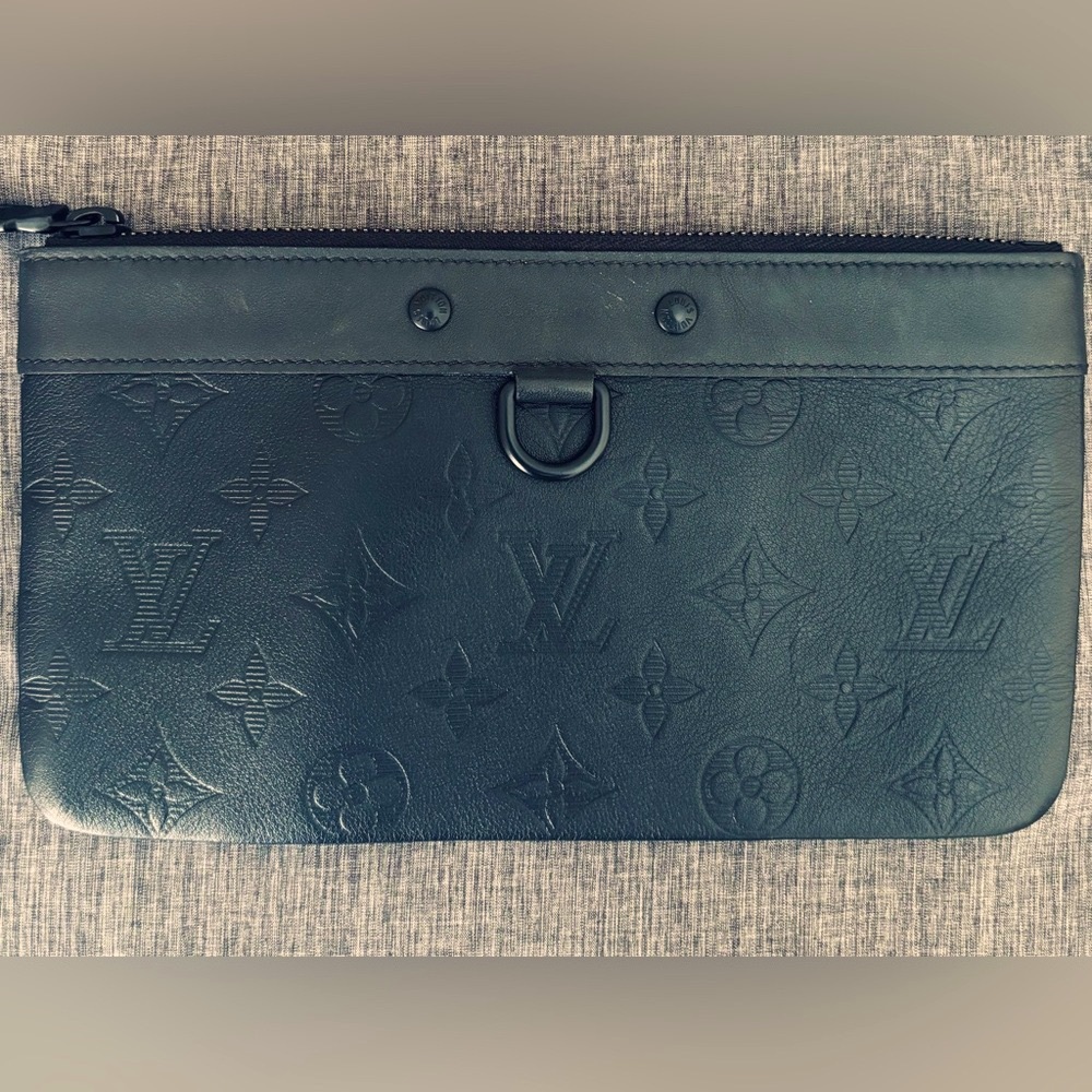 Louis Vuitton emprente pouch